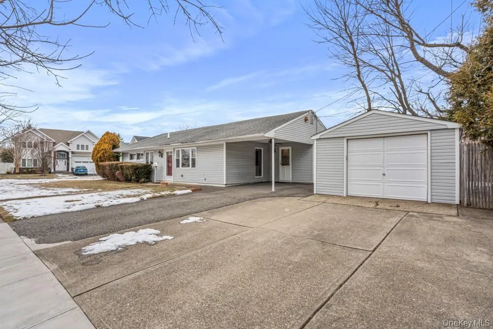 1 Virginia Road, Oyster Bay, NY, 3 Bedrooms Bedrooms, 7 Rooms Rooms,1 BathroomBathrooms,Residential Lease,For Rent,Virginia,0,958273 1 Virginia Road, Oyster Bay, NY, 3 Bedrooms Bedrooms, 7 Rooms Rooms,1 BathroomBathrooms,Residential Lease,For Rent,Virginia,0,958273