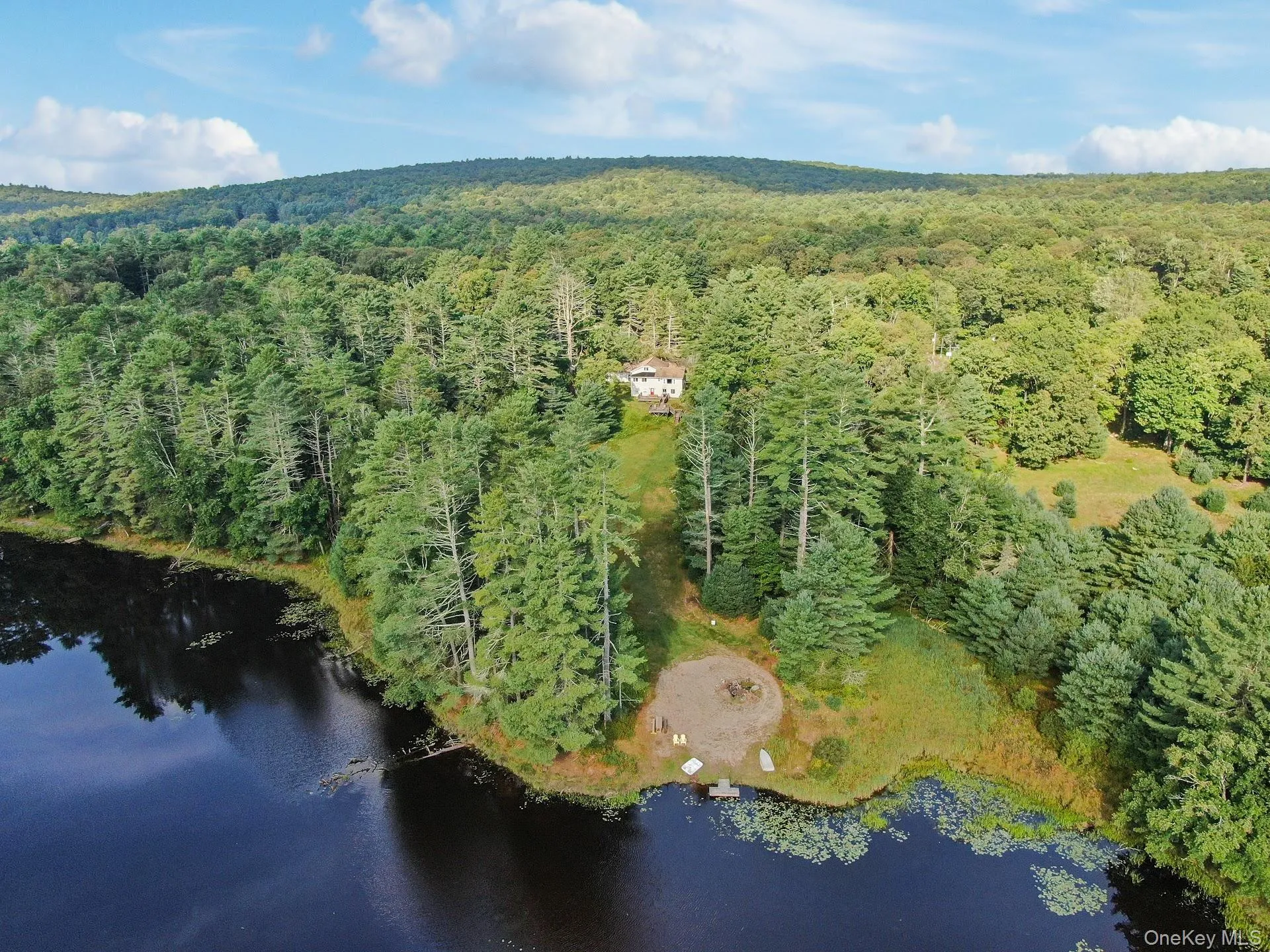 86 Beaver Brook Road, Highland, NY, 4 Bedrooms Bedrooms, 12 Rooms Rooms,5 BathroomsBathrooms,Residential,For Rent,Beaver Brook,0,958290 86 Beaver Brook Road, Highland, NY, 4 Bedrooms Bedrooms, 12 Rooms Rooms,5 BathroomsBathrooms,Residential,For Rent,Beaver Brook,0,958290