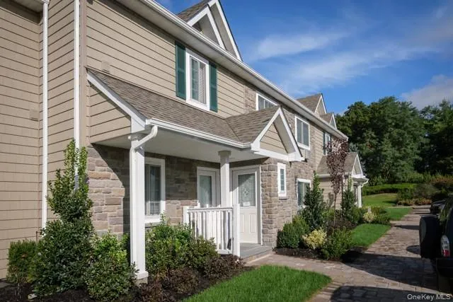 344 Cassa Loop, Brookhaven, NY, 2 Bedrooms Bedrooms, 6 Rooms Rooms,2 BathroomsBathrooms,Residential Lease,For Rent,Cassa,0,958294 344 Cassa Loop, Brookhaven, NY, 2 Bedrooms Bedrooms, 6 Rooms Rooms,2 BathroomsBathrooms,Residential Lease,For Rent,Cassa,0,958294