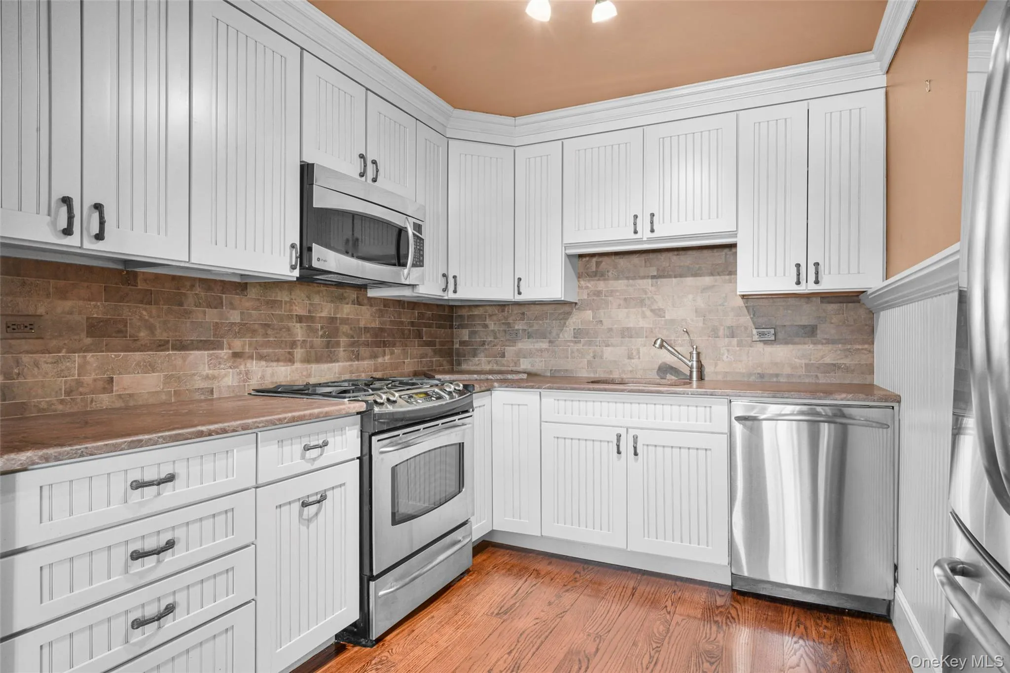 701 Pelham Road, New Rochelle, NY, 1 Bedroom Bedrooms, 3 Rooms Rooms,1 BathroomBathrooms,Residential,For Rent,Pelham,0,958313 701 Pelham Road, New Rochelle, NY, 1 Bedroom Bedrooms, 3 Rooms Rooms,1 BathroomBathrooms,Residential,For Rent,Pelham,0,958313