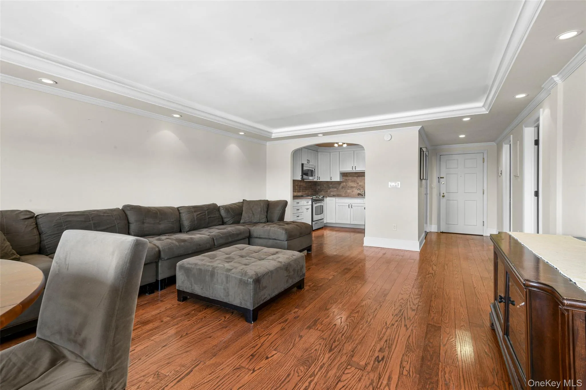 701 Pelham Road, New Rochelle, NY, 1 Bedroom Bedrooms, 3 Rooms Rooms,1 BathroomBathrooms,Residential,For Rent,Pelham,0,958313 701 Pelham Road, New Rochelle, NY, 1 Bedroom Bedrooms, 3 Rooms Rooms,1 BathroomBathrooms,Residential,For Rent,Pelham,0,958313