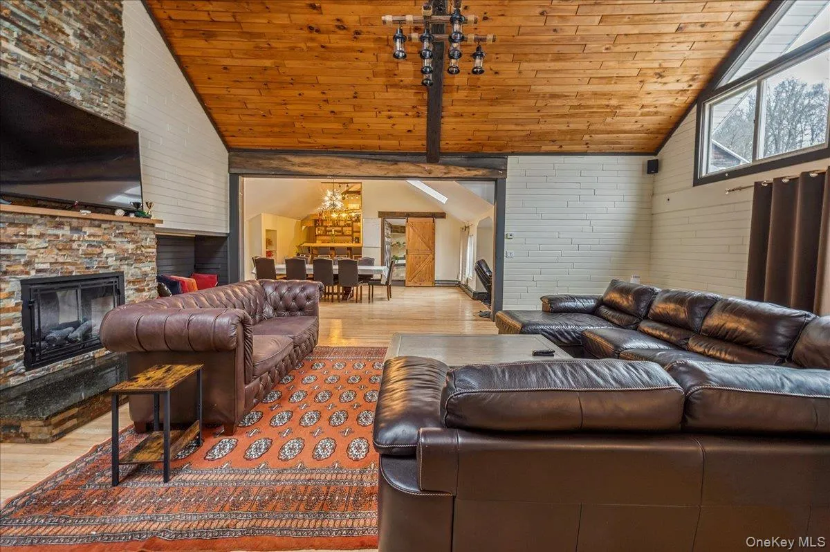 584 Milltown Road, Southeast, NY, 10 Bedrooms Bedrooms, 21 Rooms Rooms,6 BathroomsBathrooms,Residential,For Rent,Milltown,0,958315 584 Milltown Road, Southeast, NY, 10 Bedrooms Bedrooms, 21 Rooms Rooms,6 BathroomsBathrooms,Residential,For Rent,Milltown,0,958315