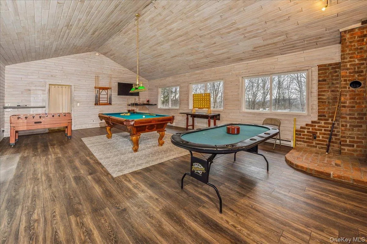 584 Milltown Road, Southeast, NY, 10 Bedrooms Bedrooms, 21 Rooms Rooms,6 BathroomsBathrooms,Residential,For Rent,Milltown,0,958315 584 Milltown Road, Southeast, NY, 10 Bedrooms Bedrooms, 21 Rooms Rooms,6 BathroomsBathrooms,Residential,For Rent,Milltown,0,958315