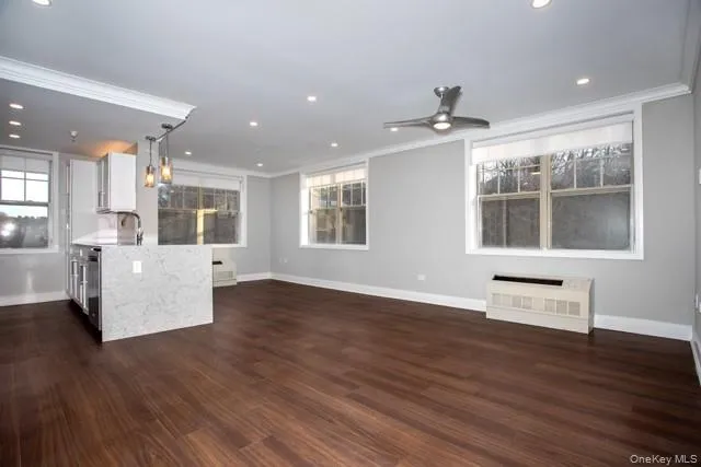 1100 Avalon Street, Glen Cove, NY, 2 Bedrooms Bedrooms, 6 Rooms Rooms,2 BathroomsBathrooms,Residential Lease,For Rent,Avalon,0,958341 1100 Avalon Street, Glen Cove, NY, 2 Bedrooms Bedrooms, 6 Rooms Rooms,2 BathroomsBathrooms,Residential Lease,For Rent,Avalon,0,958341