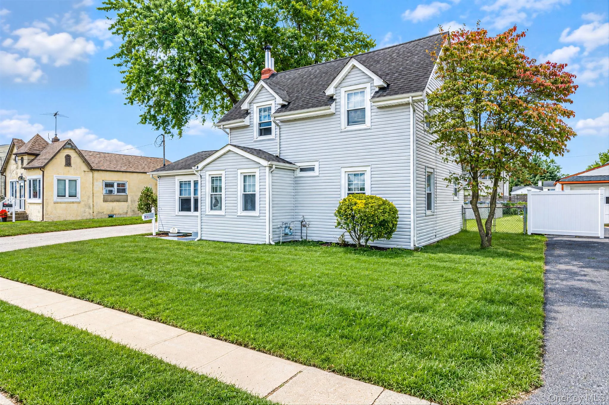 131 Alhambra Avenue, Babylon, NY, 3 Bedrooms Bedrooms, 6 Rooms Rooms,2 BathroomsBathrooms,Residential,For Rent,Alhambra,0,958357 131 Alhambra Avenue, Babylon, NY, 3 Bedrooms Bedrooms, 6 Rooms Rooms,2 BathroomsBathrooms,Residential,For Rent,Alhambra,0,958357