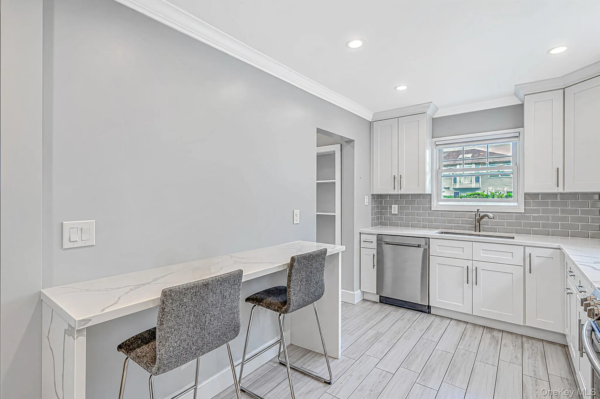 131 Alhambra Avenue, Babylon, NY, 3 Bedrooms Bedrooms, 6 Rooms Rooms,2 BathroomsBathrooms,Residential,For Rent,Alhambra,0,958357 131 Alhambra Avenue, Babylon, NY, 3 Bedrooms Bedrooms, 6 Rooms Rooms,2 BathroomsBathrooms,Residential,For Rent,Alhambra,0,958357