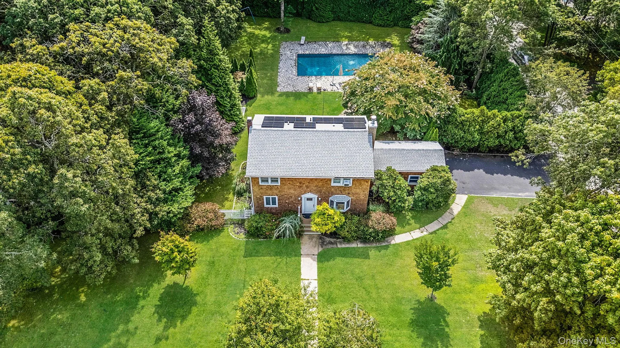19 Pine Tree Lane, Southampton, NY, 6 Bedrooms Bedrooms, 14 Rooms Rooms,5 BathroomsBathrooms,Residential Lease,For Rent,Pine Tree,0,958367 19 Pine Tree Lane, Southampton, NY, 6 Bedrooms Bedrooms, 14 Rooms Rooms,5 BathroomsBathrooms,Residential Lease,For Rent,Pine Tree,0,958367