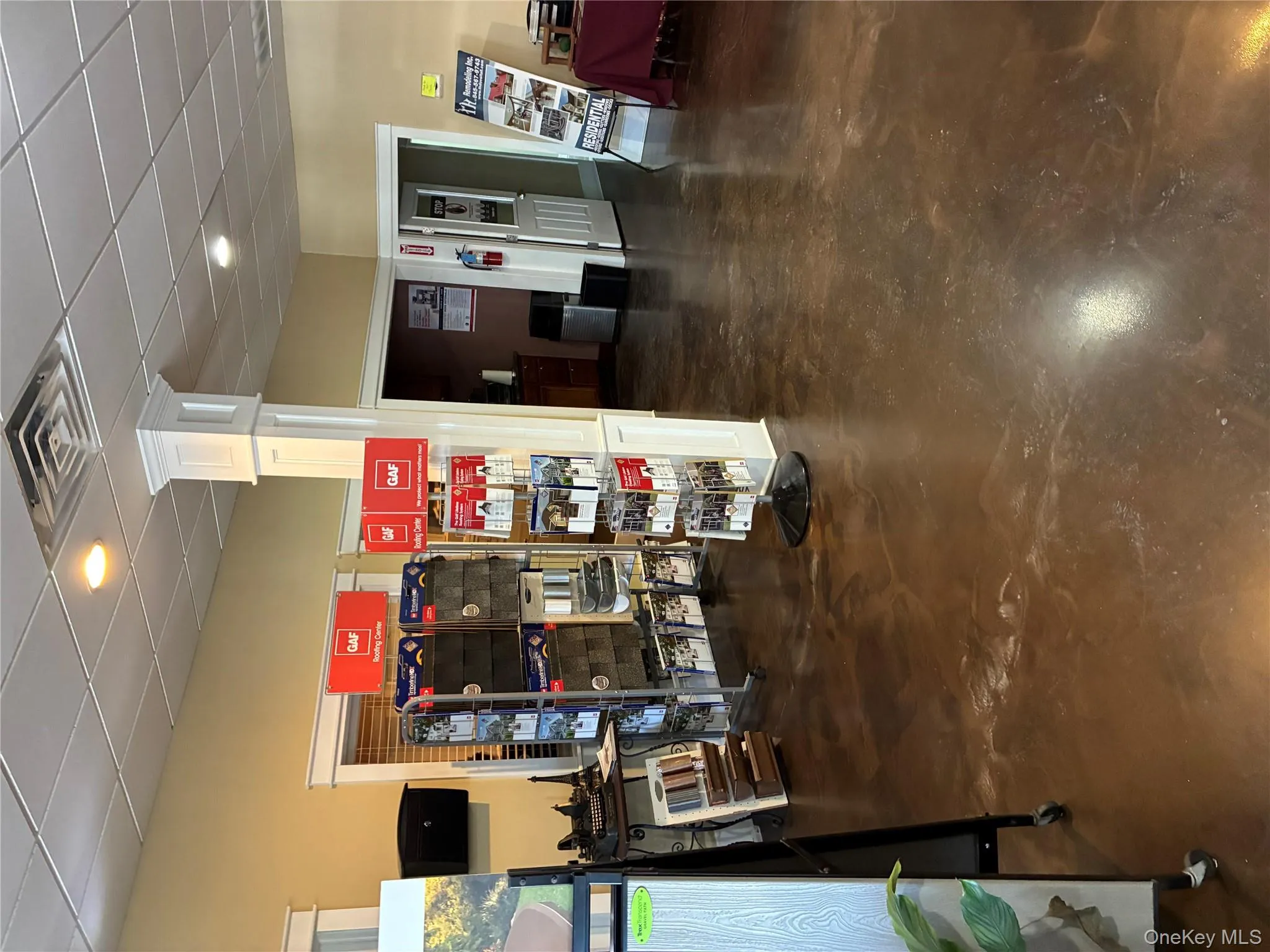 42 Windsor Highway, New Windsor, NY, ,Commercial Lease,For Rent,Windsor,0,958392 42 Windsor Highway, New Windsor, NY, ,Commercial Lease,For Rent,Windsor,0,958392