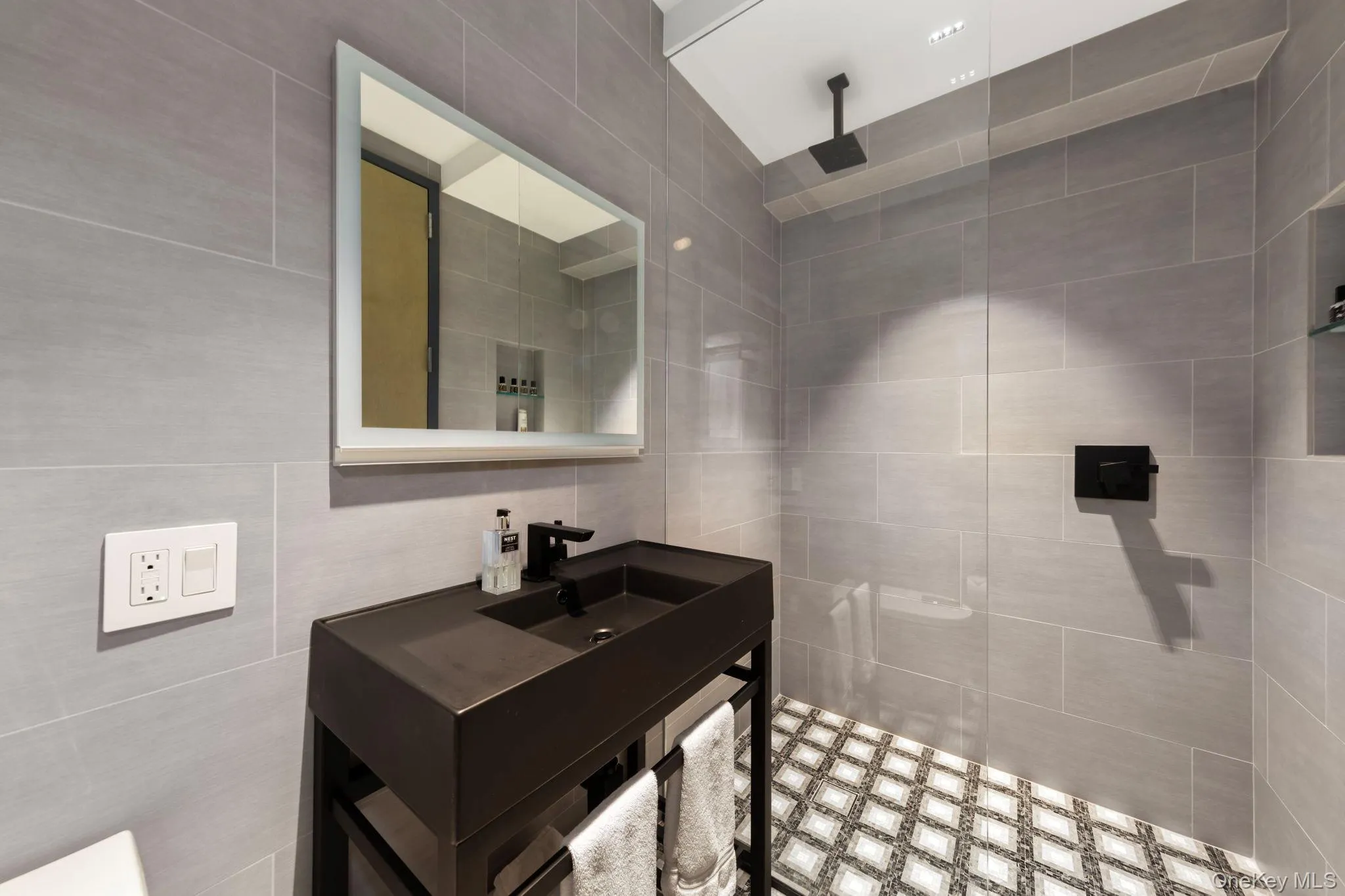 500 Greenwich Street, New York, NY, 3 Bedrooms Bedrooms, 8 Rooms Rooms,4 BathroomsBathrooms,Residential Lease,For Rent,Greenwich,0,958411 500 Greenwich Street, New York, NY, 3 Bedrooms Bedrooms, 8 Rooms Rooms,4 BathroomsBathrooms,Residential Lease,For Rent,Greenwich,0,958411