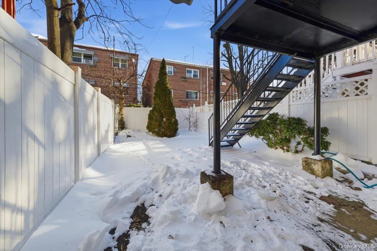 4158 Baychester Avenue, New York, NY, 3 Bedrooms Bedrooms, 8 Rooms Rooms,2 BathroomsBathrooms,Residential,For Rent,Baychester,0,958454 4158 Baychester Avenue, New York, NY, 3 Bedrooms Bedrooms, 8 Rooms Rooms,2 BathroomsBathrooms,Residential,For Rent,Baychester,0,958454