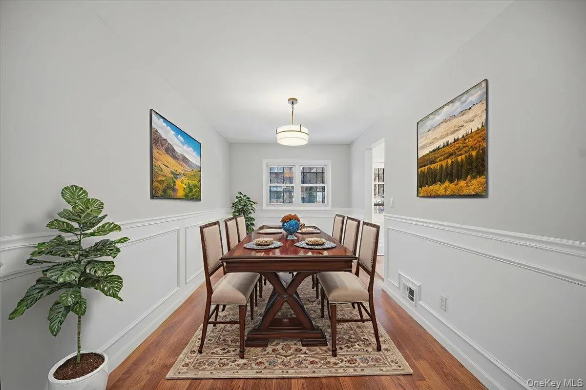 4158 Baychester Avenue, New York, NY, 3 Bedrooms Bedrooms, 8 Rooms Rooms,2 BathroomsBathrooms,Residential,For Rent,Baychester,0,958454 4158 Baychester Avenue, New York, NY, 3 Bedrooms Bedrooms, 8 Rooms Rooms,2 BathroomsBathrooms,Residential,For Rent,Baychester,0,958454