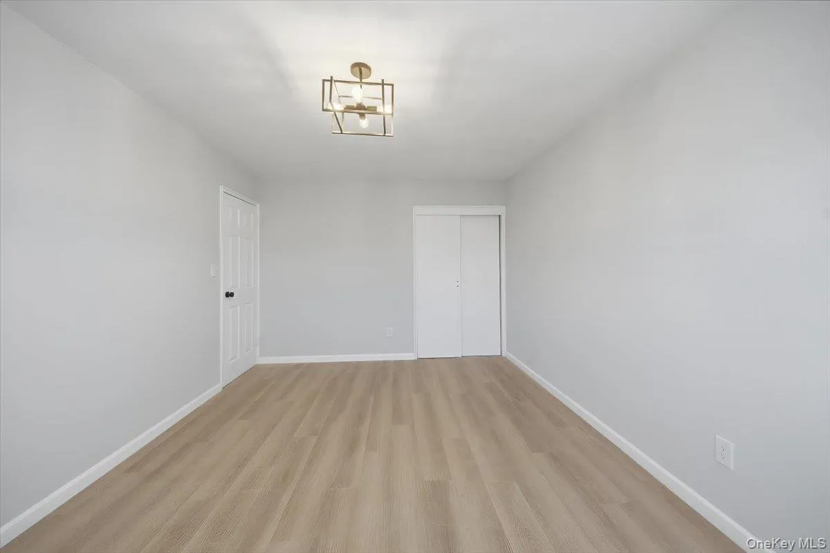 4158 Baychester Avenue, New York, NY, 3 Bedrooms Bedrooms, 8 Rooms Rooms,2 BathroomsBathrooms,Residential,For Rent,Baychester,0,958454 4158 Baychester Avenue, New York, NY, 3 Bedrooms Bedrooms, 8 Rooms Rooms,2 BathroomsBathrooms,Residential,For Rent,Baychester,0,958454