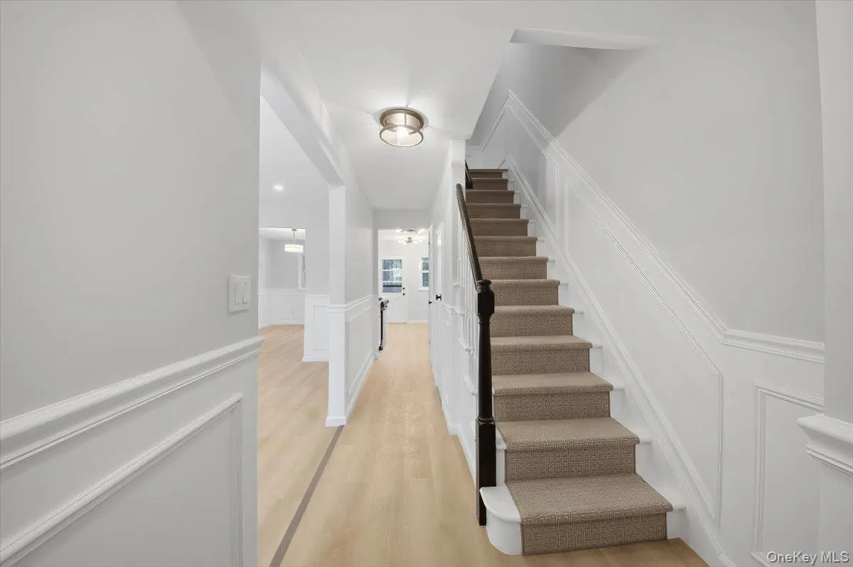 4158 Baychester Avenue, New York, NY, 3 Bedrooms Bedrooms, 8 Rooms Rooms,2 BathroomsBathrooms,Residential,For Rent,Baychester,0,958454 4158 Baychester Avenue, New York, NY, 3 Bedrooms Bedrooms, 8 Rooms Rooms,2 BathroomsBathrooms,Residential,For Rent,Baychester,0,958454