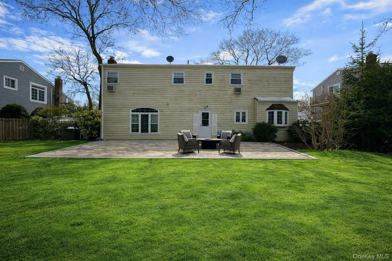15 Palm Street, Brookhaven, NY, 4 Bedrooms Bedrooms, 9 Rooms Rooms,2 BathroomsBathrooms,Residential,For Rent,Palm,0,958517 15 Palm Street, Brookhaven, NY, 4 Bedrooms Bedrooms, 9 Rooms Rooms,2 BathroomsBathrooms,Residential,For Rent,Palm,0,958517