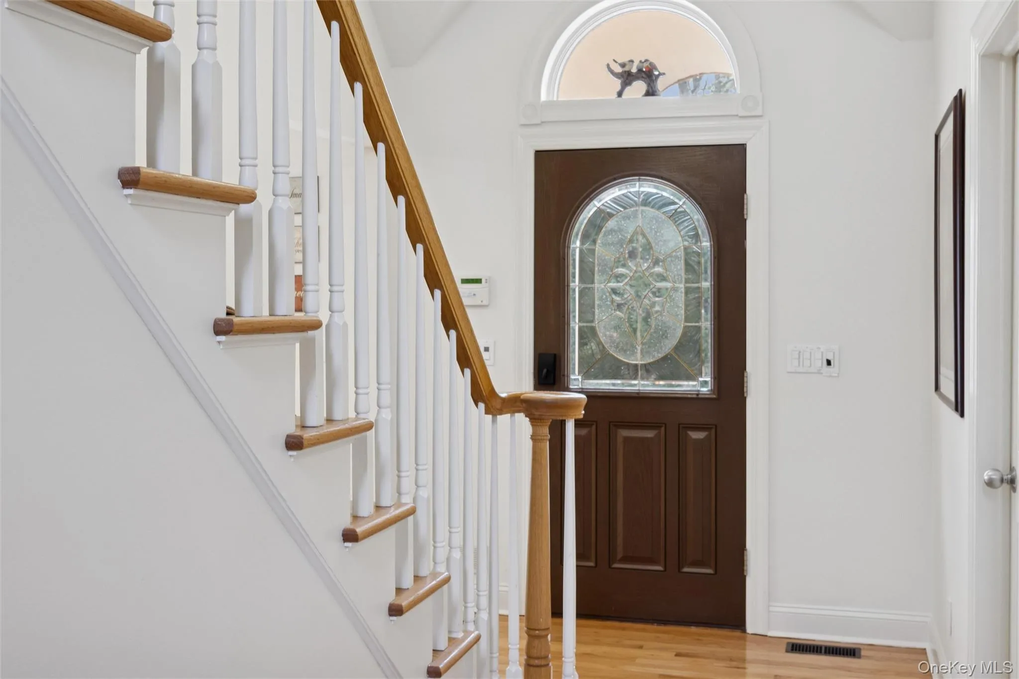 126 Malloy Drive, Southampton, NY, 5 Bedrooms Bedrooms, 12 Rooms Rooms,4 BathroomsBathrooms,Residential Lease,For Rent,Malloy,0,958518 126 Malloy Drive, Southampton, NY, 5 Bedrooms Bedrooms, 12 Rooms Rooms,4 BathroomsBathrooms,Residential Lease,For Rent,Malloy,0,958518