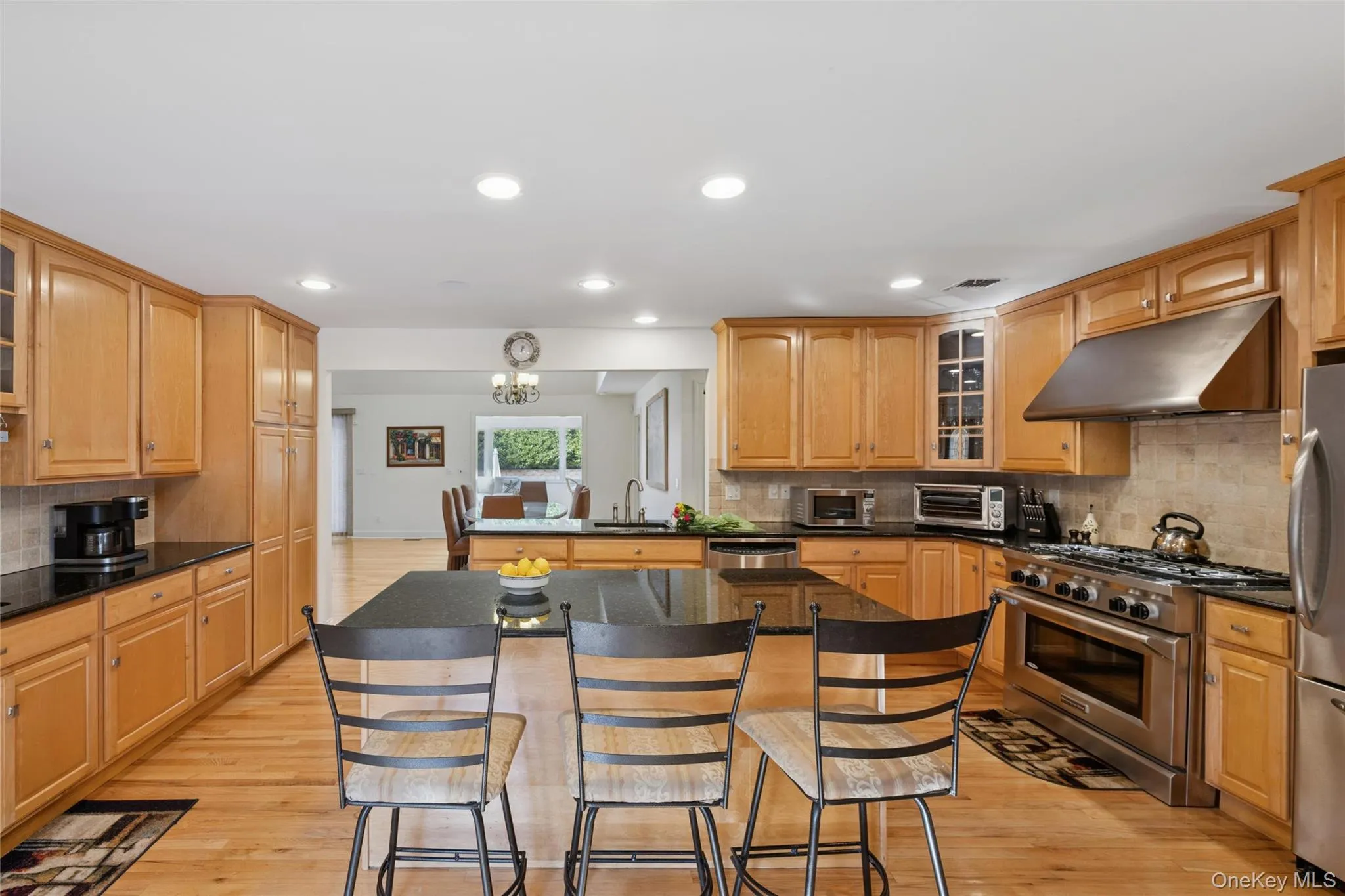 126 Malloy Drive, Southampton, NY, 5 Bedrooms Bedrooms, 12 Rooms Rooms,4 BathroomsBathrooms,Residential Lease,For Rent,Malloy,0,958518 126 Malloy Drive, Southampton, NY, 5 Bedrooms Bedrooms, 12 Rooms Rooms,4 BathroomsBathrooms,Residential Lease,For Rent,Malloy,0,958518