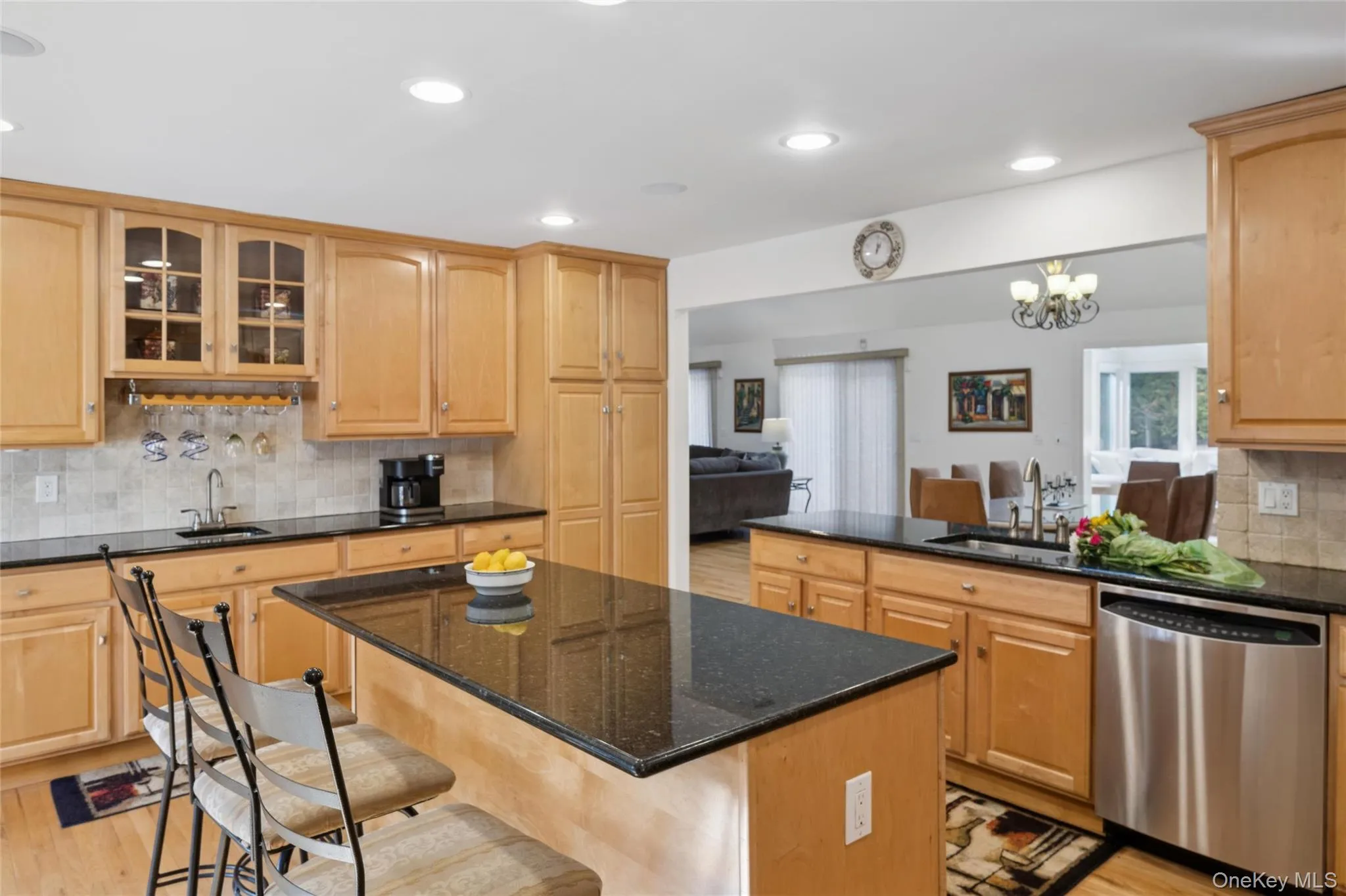 126 Malloy Drive, Southampton, NY, 5 Bedrooms Bedrooms, 12 Rooms Rooms,4 BathroomsBathrooms,Residential Lease,For Rent,Malloy,0,958518 126 Malloy Drive, Southampton, NY, 5 Bedrooms Bedrooms, 12 Rooms Rooms,4 BathroomsBathrooms,Residential Lease,For Rent,Malloy,0,958518