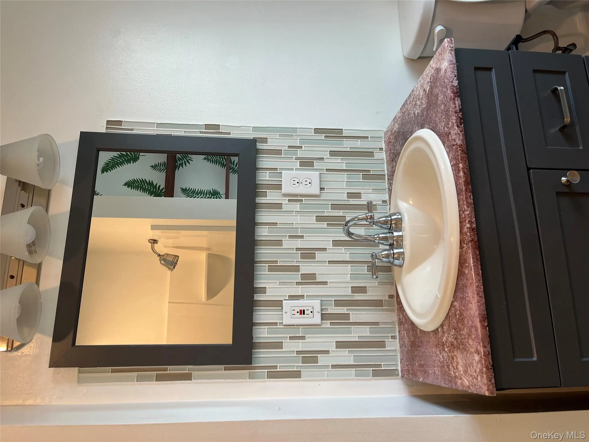 1 Park Place, Poughkeepsie, NY, 2 Bedrooms Bedrooms, 5 Rooms Rooms,1 BathroomBathrooms,Residential Lease,For Rent,Park,0,958524 1 Park Place, Poughkeepsie, NY, 2 Bedrooms Bedrooms, 5 Rooms Rooms,1 BathroomBathrooms,Residential Lease,For Rent,Park,0,958524