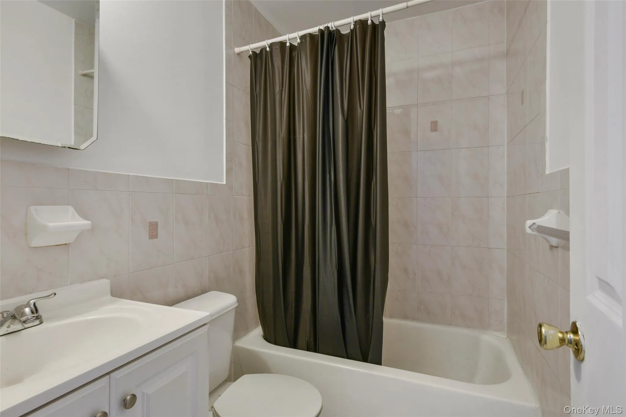 Main level hall full bathroom Main level hall full bathroom