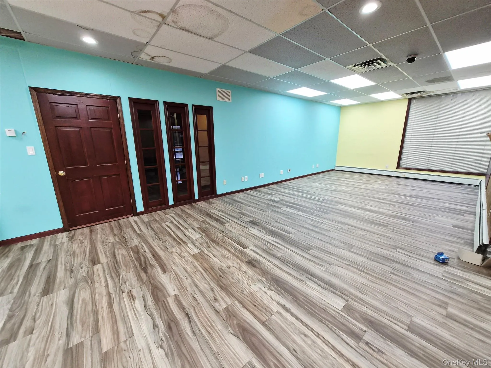 121 Oak Street, Babylon, NY, ,Commercial Lease,For Rent,Oak,0,958529 121 Oak Street, Babylon, NY, ,Commercial Lease,For Rent,Oak,0,958529