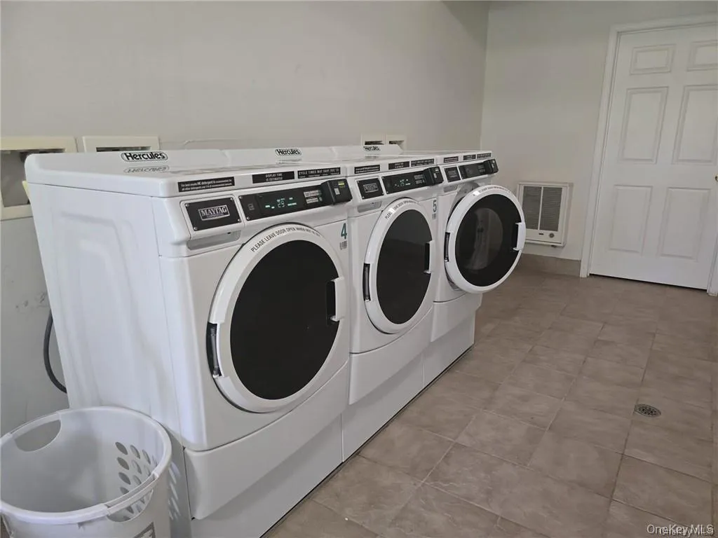 105 Montgomery Street, Montgomery, NY, 2 Bedrooms Bedrooms, 5 Rooms Rooms,1 BathroomBathrooms,Residential Lease,For Rent,Montgomery,0,958546 105 Montgomery Street, Montgomery, NY, 2 Bedrooms Bedrooms, 5 Rooms Rooms,1 BathroomBathrooms,Residential Lease,For Rent,Montgomery,0,958546