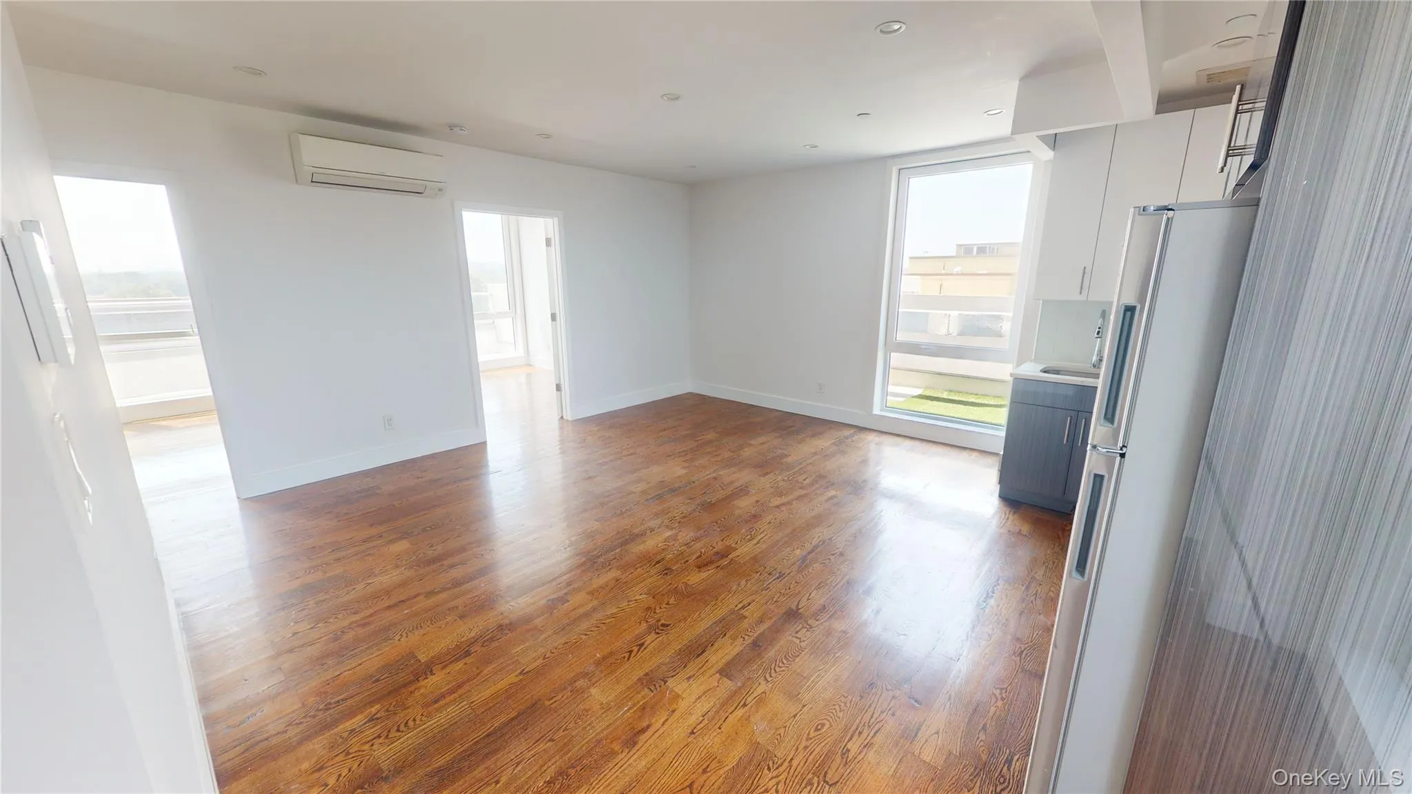 138-28 Queens Boulevard, New York, NY, 2 Bedrooms Bedrooms, 4 Rooms Rooms,1 BathroomBathrooms,Residential Lease,For Rent,Queens,0,958547 138-28 Queens Boulevard, New York, NY, 2 Bedrooms Bedrooms, 4 Rooms Rooms,1 BathroomBathrooms,Residential Lease,For Rent,Queens,0,958547