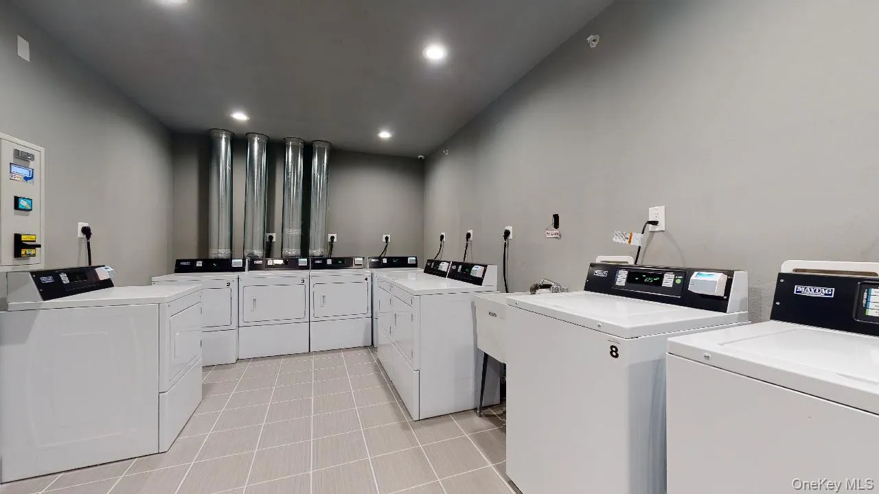 138-28 Queens Boulevard, New York, NY, 2 Bedrooms Bedrooms, 4 Rooms Rooms,1 BathroomBathrooms,Residential Lease,For Rent,Queens,0,958547 138-28 Queens Boulevard, New York, NY, 2 Bedrooms Bedrooms, 4 Rooms Rooms,1 BathroomBathrooms,Residential Lease,For Rent,Queens,0,958547