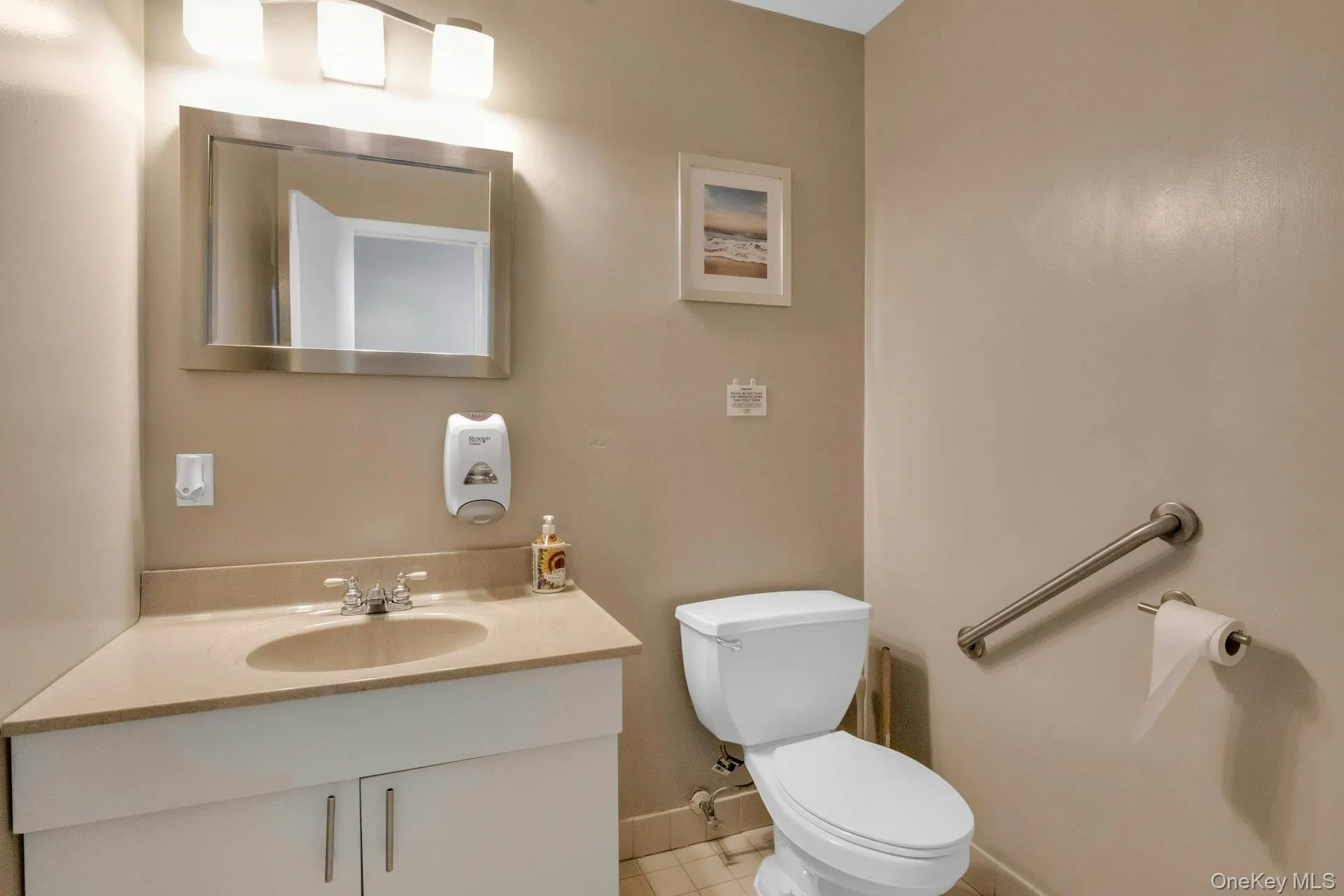 Bathroom Bathroom