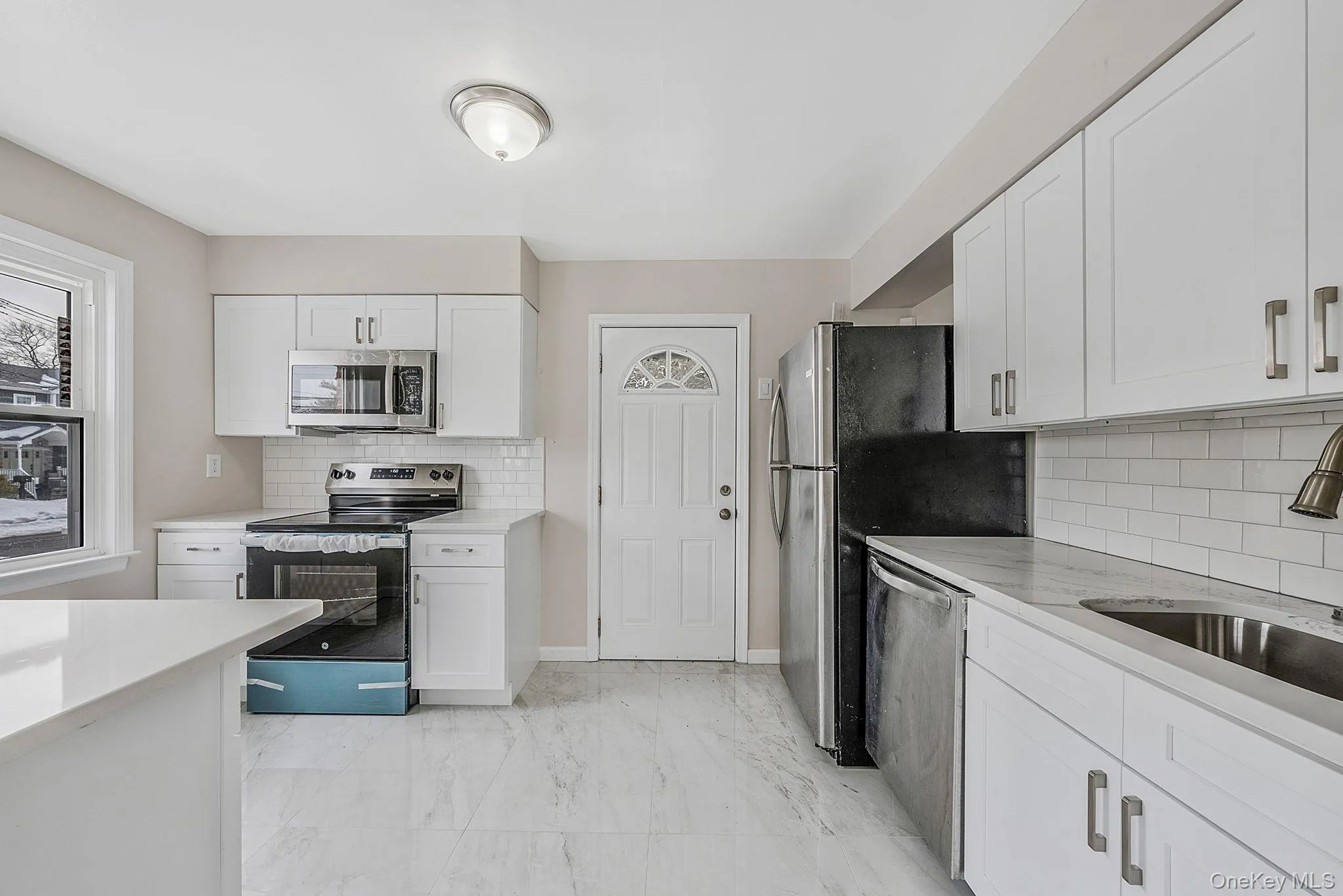 526 Albert Street, Hempstead, NY, 4 Bedrooms Bedrooms, 6 Rooms Rooms,2 BathroomsBathrooms,Residential,For Rent,Albert,0,958590 526 Albert Street, Hempstead, NY, 4 Bedrooms Bedrooms, 6 Rooms Rooms,2 BathroomsBathrooms,Residential,For Rent,Albert,0,958590