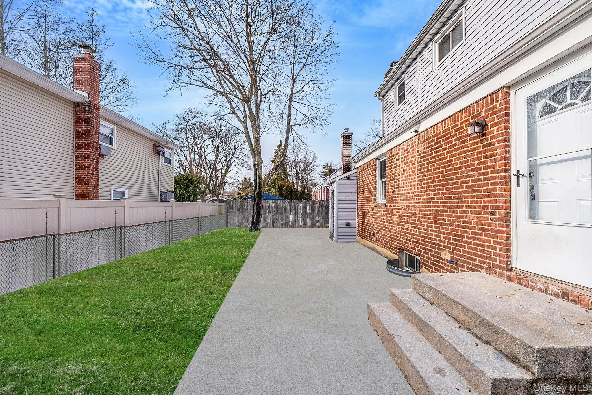 526 Albert Street, Hempstead, NY, 4 Bedrooms Bedrooms, 6 Rooms Rooms,2 BathroomsBathrooms,Residential,For Rent,Albert,0,958590 526 Albert Street, Hempstead, NY, 4 Bedrooms Bedrooms, 6 Rooms Rooms,2 BathroomsBathrooms,Residential,For Rent,Albert,0,958590
