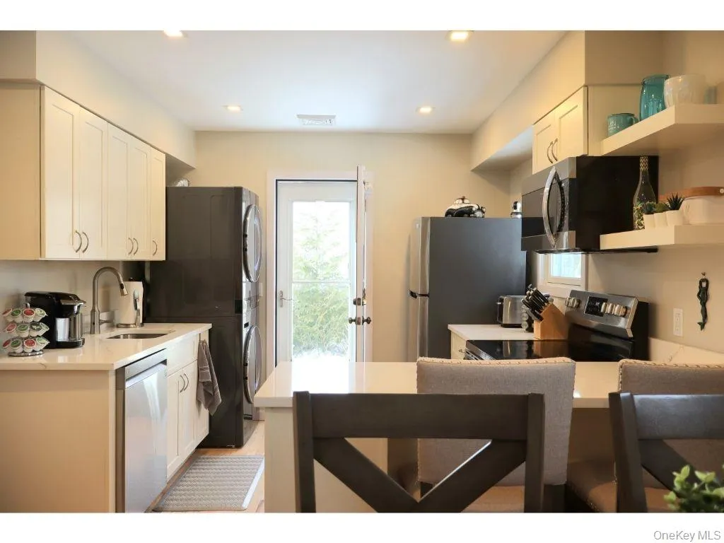 Renovated kitchen with laundry Renovated kitchen with laundry