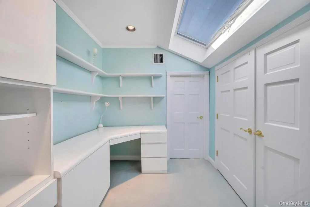 22 Bayside Drive, North Hempstead, NY, 5 Bedrooms Bedrooms, 12 Rooms Rooms,4 BathroomsBathrooms,Residential Lease,For Rent,Bayside,0,958600 22 Bayside Drive, North Hempstead, NY, 5 Bedrooms Bedrooms, 12 Rooms Rooms,4 BathroomsBathrooms,Residential Lease,For Rent,Bayside,0,958600