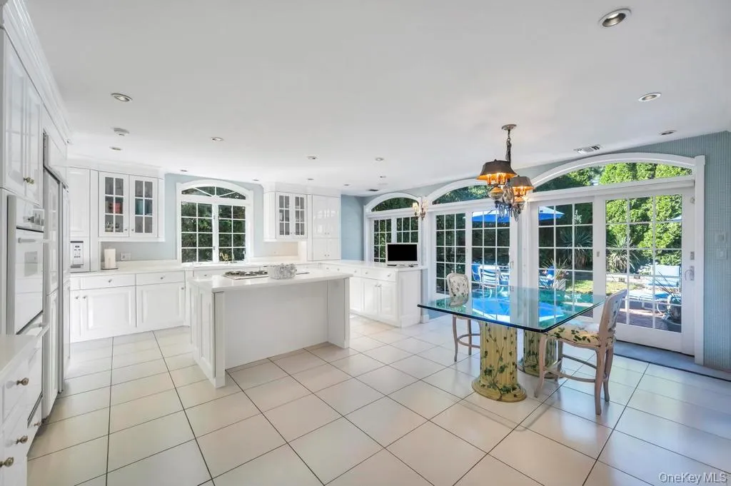 22 Bayside Drive, North Hempstead, NY, 5 Bedrooms Bedrooms, 12 Rooms Rooms,4 BathroomsBathrooms,Residential Lease,For Rent,Bayside,0,958600 22 Bayside Drive, North Hempstead, NY, 5 Bedrooms Bedrooms, 12 Rooms Rooms,4 BathroomsBathrooms,Residential Lease,For Rent,Bayside,0,958600