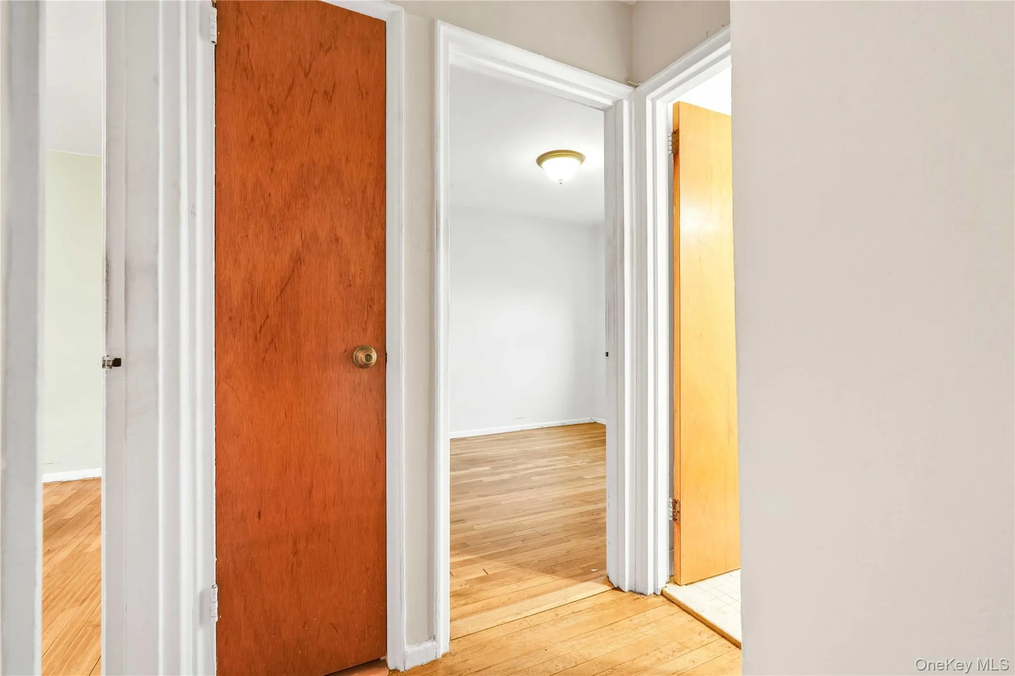 46-31 215th Place, New York, NY, 2 Bedrooms Bedrooms, 4 Rooms Rooms,1 BathroomBathrooms,Residential,For Rent,215th,0,958623 46-31 215th Place, New York, NY, 2 Bedrooms Bedrooms, 4 Rooms Rooms,1 BathroomBathrooms,Residential,For Rent,215th,0,958623