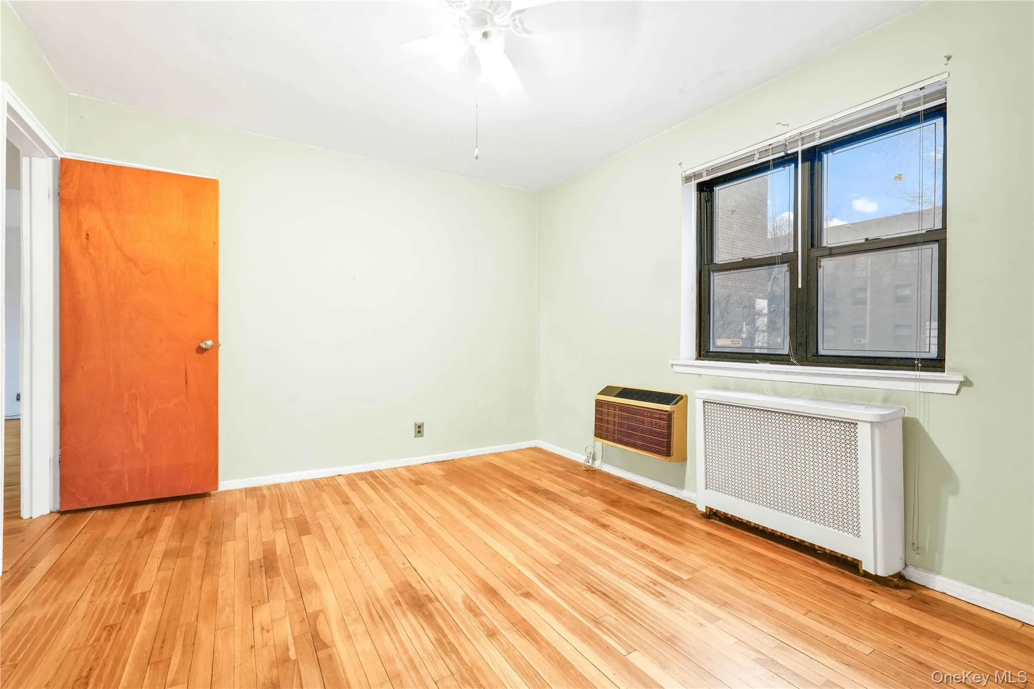 46-31 215th Place, New York, NY, 2 Bedrooms Bedrooms, 4 Rooms Rooms,1 BathroomBathrooms,Residential,For Rent,215th,0,958623 46-31 215th Place, New York, NY, 2 Bedrooms Bedrooms, 4 Rooms Rooms,1 BathroomBathrooms,Residential,For Rent,215th,0,958623