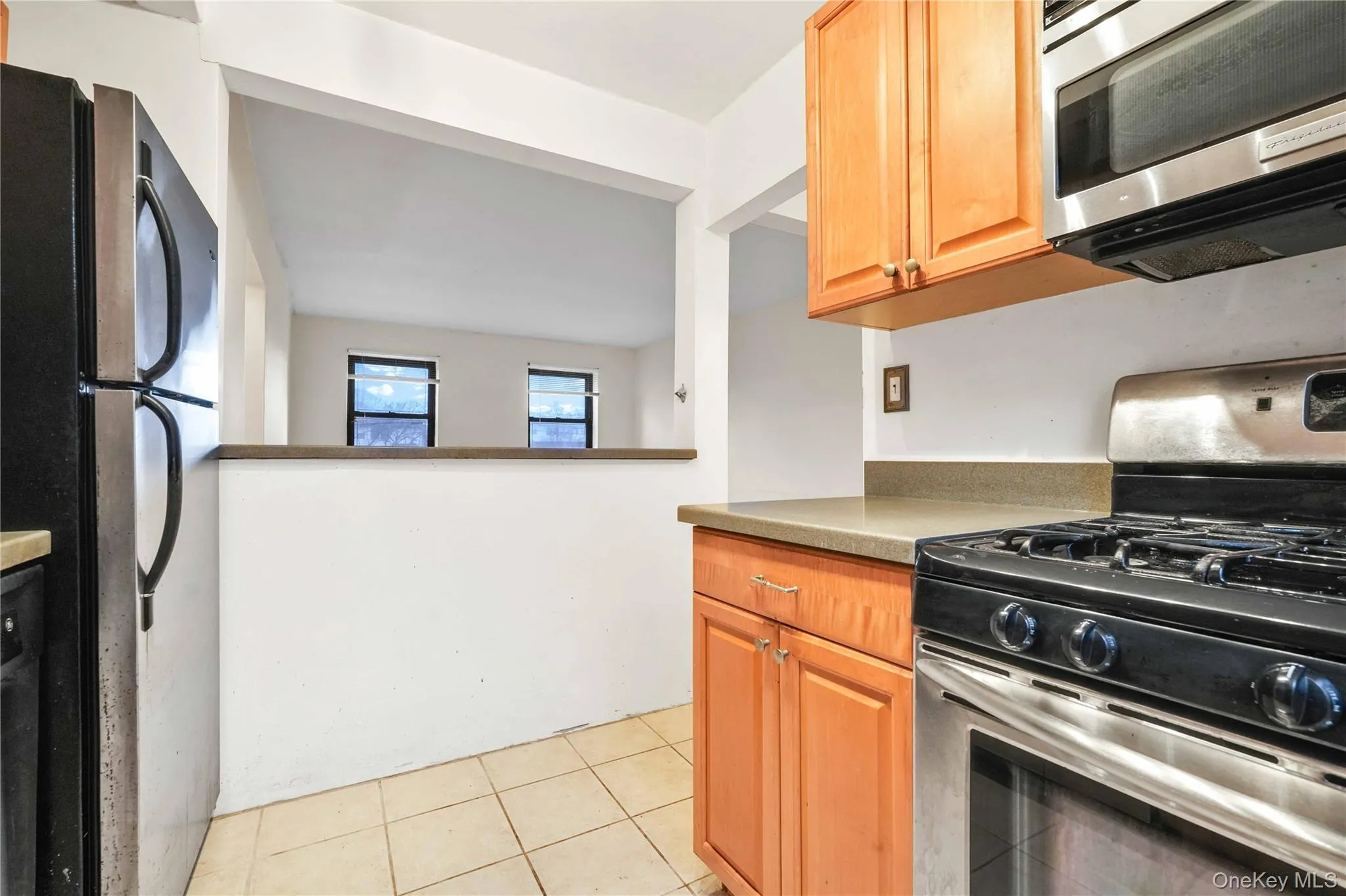 46-31 215th Place, New York, NY, 2 Bedrooms Bedrooms, 4 Rooms Rooms,1 BathroomBathrooms,Residential,For Rent,215th,0,958623 46-31 215th Place, New York, NY, 2 Bedrooms Bedrooms, 4 Rooms Rooms,1 BathroomBathrooms,Residential,For Rent,215th,0,958623