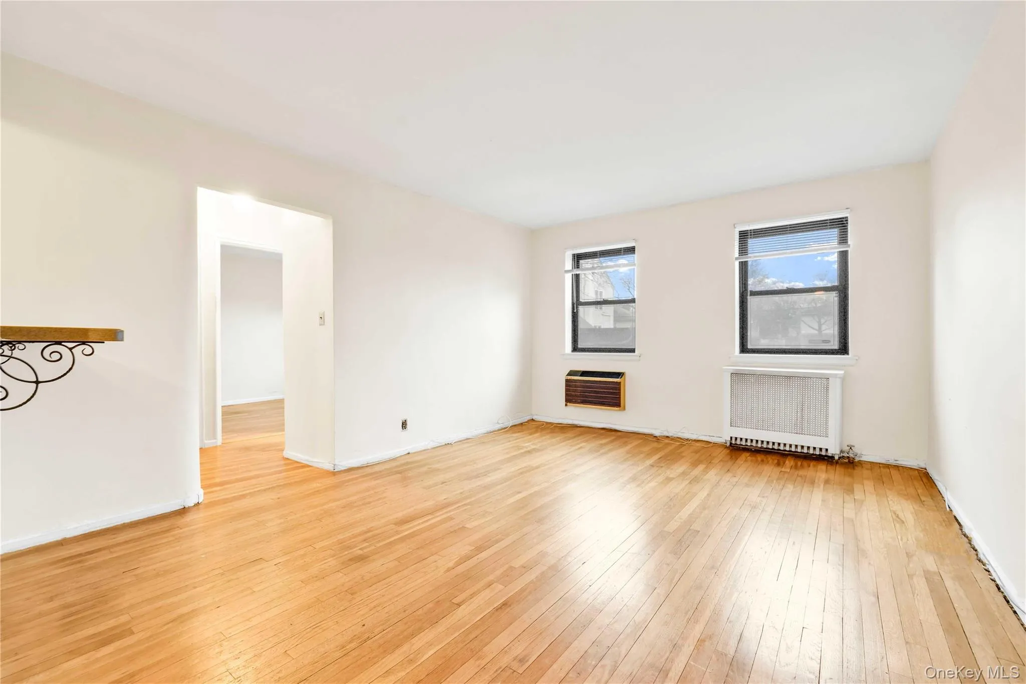 46-31 215th Place, New York, NY, 2 Bedrooms Bedrooms, 4 Rooms Rooms,1 BathroomBathrooms,Residential,For Rent,215th,0,958623 46-31 215th Place, New York, NY, 2 Bedrooms Bedrooms, 4 Rooms Rooms,1 BathroomBathrooms,Residential,For Rent,215th,0,958623