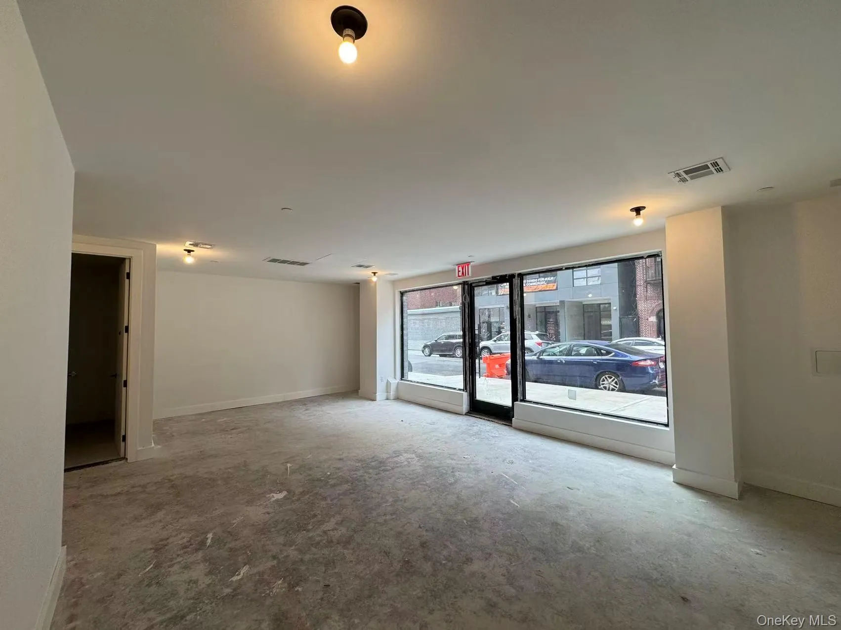 43-25 52nd Street, New York, NY, ,Commercial Lease,For Rent,52nd,0,958632 43-25 52nd Street, New York, NY, ,Commercial Lease,For Rent,52nd,0,958632