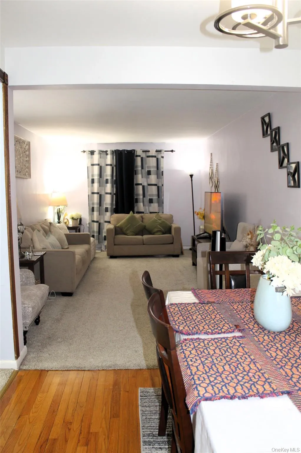87-30 204th Street, New York, NY, 2 Bedrooms Bedrooms, 5 Rooms Rooms,1 BathroomBathrooms,Residential,For Rent,204th,0,958671 87-30 204th Street, New York, NY, 2 Bedrooms Bedrooms, 5 Rooms Rooms,1 BathroomBathrooms,Residential,For Rent,204th,0,958671