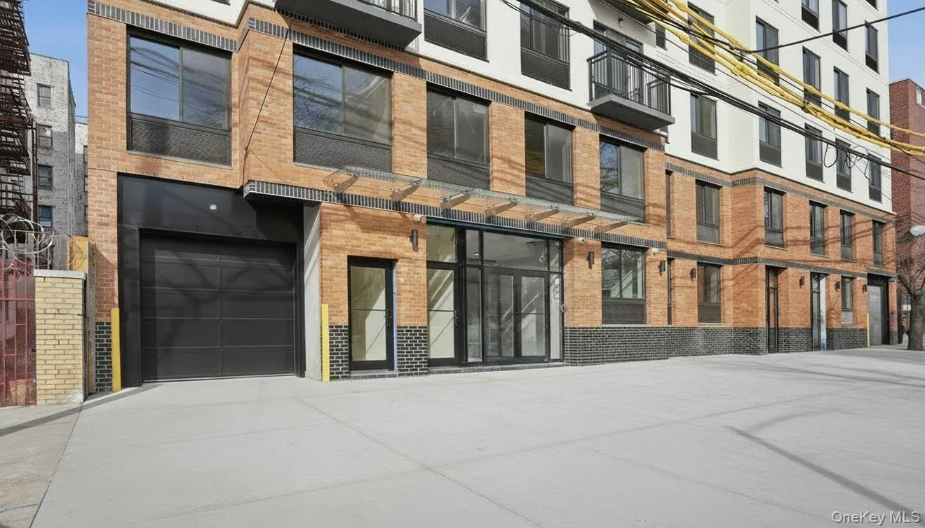 169-13 90th Avenue, New York, NY, 2 Bedrooms Bedrooms, 6 Rooms Rooms,2 BathroomsBathrooms,Residential Lease,For Rent,90th,0,958677 169-13 90th Avenue, New York, NY, 2 Bedrooms Bedrooms, 6 Rooms Rooms,2 BathroomsBathrooms,Residential Lease,For Rent,90th,0,958677