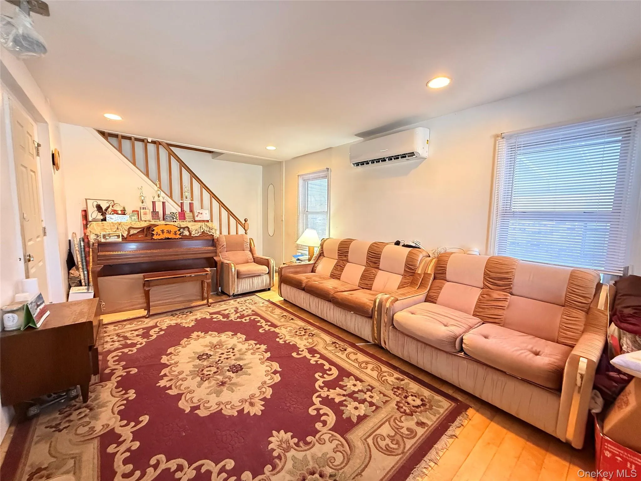 24580 61st Avenue, New York, NY, 3 Bedrooms Bedrooms, 4 Rooms Rooms,1 BathroomBathrooms,Residential Lease,For Rent,61st,0,958722 24580 61st Avenue, New York, NY, 3 Bedrooms Bedrooms, 4 Rooms Rooms,1 BathroomBathrooms,Residential Lease,For Rent,61st,0,958722