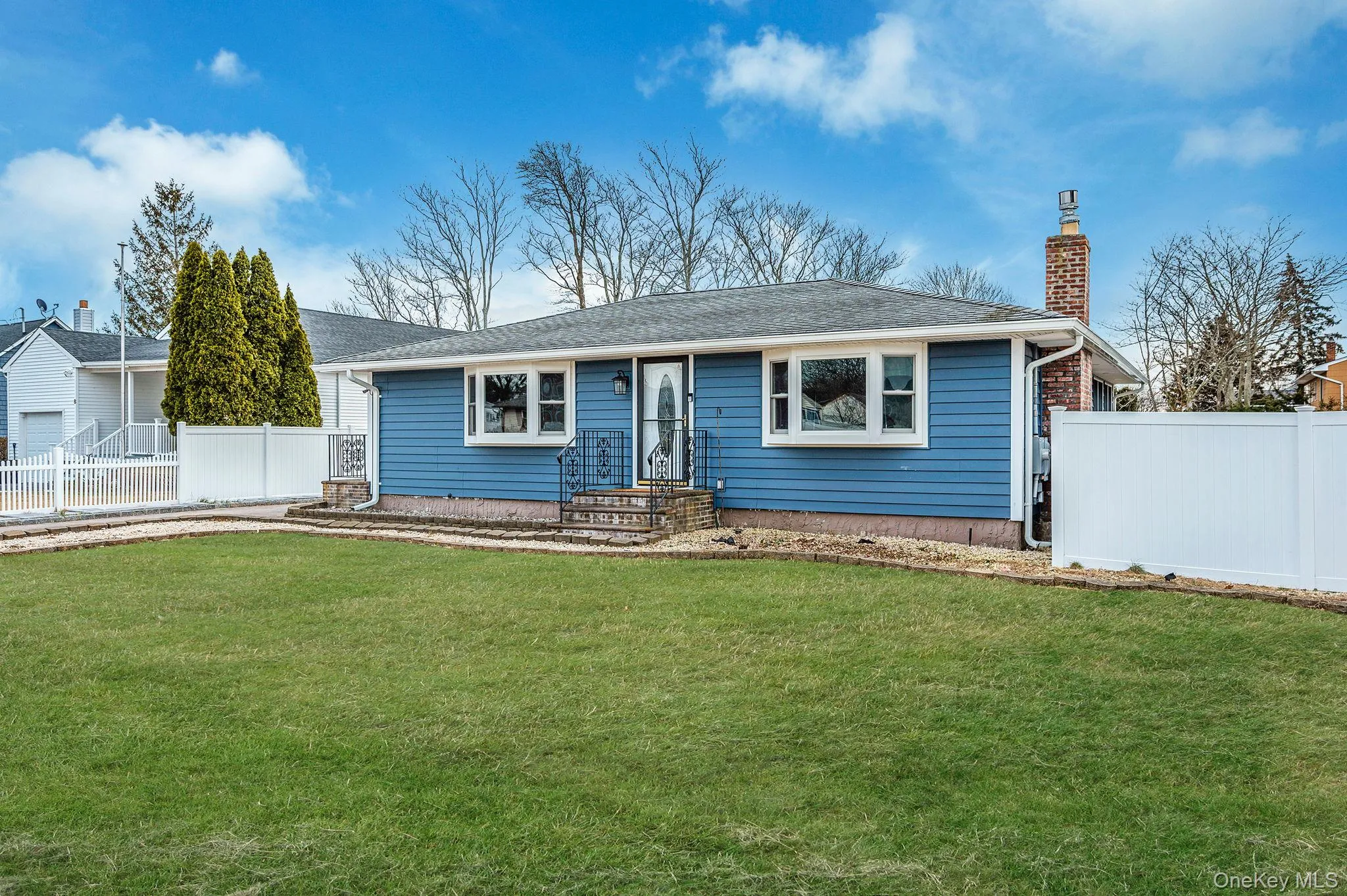 6 Rugby Drive, Brookhaven, NY, 3 Bedrooms Bedrooms, 5 Rooms Rooms,1 BathroomBathrooms,Residential Sale,For Rent,Rugby,0,958737 6 Rugby Drive, Brookhaven, NY, 3 Bedrooms Bedrooms, 5 Rooms Rooms,1 BathroomBathrooms,Residential Sale,For Rent,Rugby,0,958737