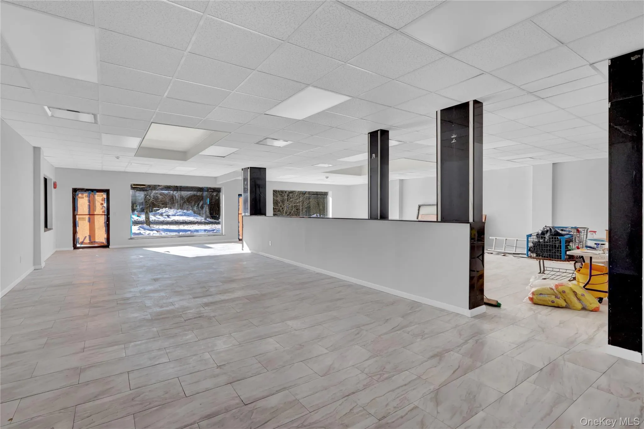 31 Middle Country Road, Brookhaven, NY, ,Commercial Lease,For Rent,Middle Country,0,958775 31 Middle Country Road, Brookhaven, NY, ,Commercial Lease,For Rent,Middle Country,0,958775