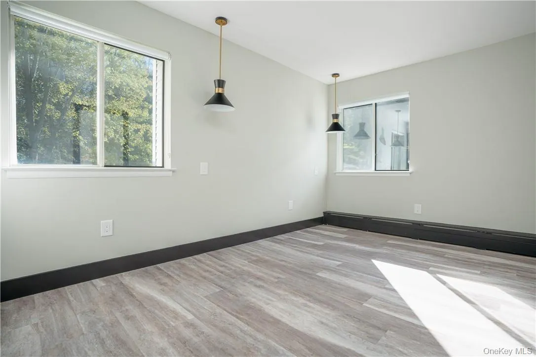 8-12 Boulevard, Orangetown, NY, 2 Bedrooms Bedrooms, 5 Rooms Rooms,1 BathroomBathrooms,Residential Lease,For Rent,Boulevard,0,958778 8-12 Boulevard, Orangetown, NY, 2 Bedrooms Bedrooms, 5 Rooms Rooms,1 BathroomBathrooms,Residential Lease,For Rent,Boulevard,0,958778