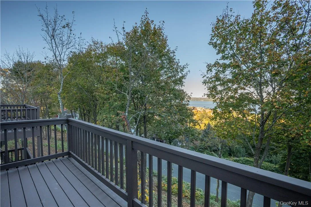 8-12 Boulevard, Orangetown, NY, 2 Bedrooms Bedrooms, 5 Rooms Rooms,1 BathroomBathrooms,Residential Lease,For Rent,Boulevard,0,958778 8-12 Boulevard, Orangetown, NY, 2 Bedrooms Bedrooms, 5 Rooms Rooms,1 BathroomBathrooms,Residential Lease,For Rent,Boulevard,0,958778