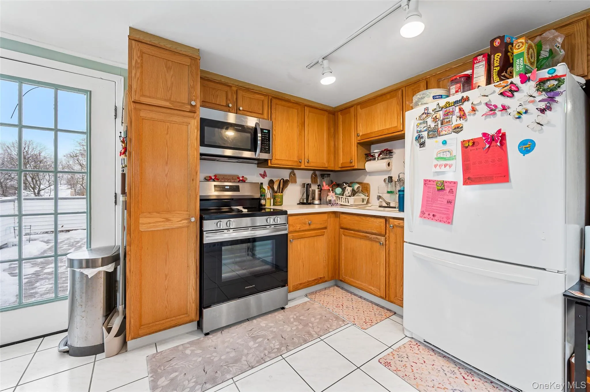 8 George Drive, Brookhaven, NY, 5 Bedrooms Bedrooms, 9 Rooms Rooms,2 BathroomsBathrooms,Residential,For Rent,George,0,958781 8 George Drive, Brookhaven, NY, 5 Bedrooms Bedrooms, 9 Rooms Rooms,2 BathroomsBathrooms,Residential,For Rent,George,0,958781