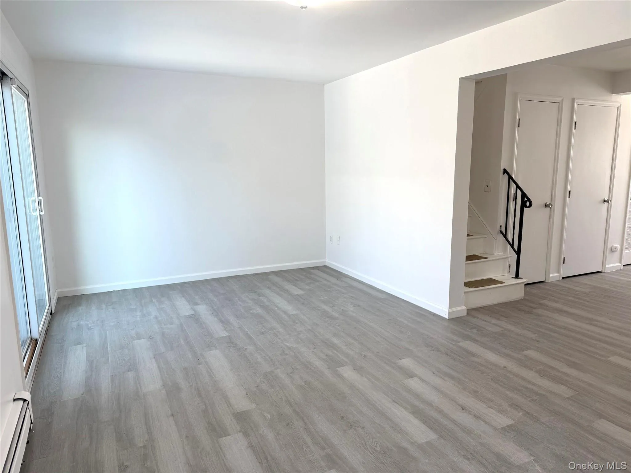 205 Everett Place, Montgomery, NY, 3 Bedrooms Bedrooms, 8 Rooms Rooms,1 BathroomBathrooms,Residential Lease,For Rent,Everett,0,958783 205 Everett Place, Montgomery, NY, 3 Bedrooms Bedrooms, 8 Rooms Rooms,1 BathroomBathrooms,Residential Lease,For Rent,Everett,0,958783