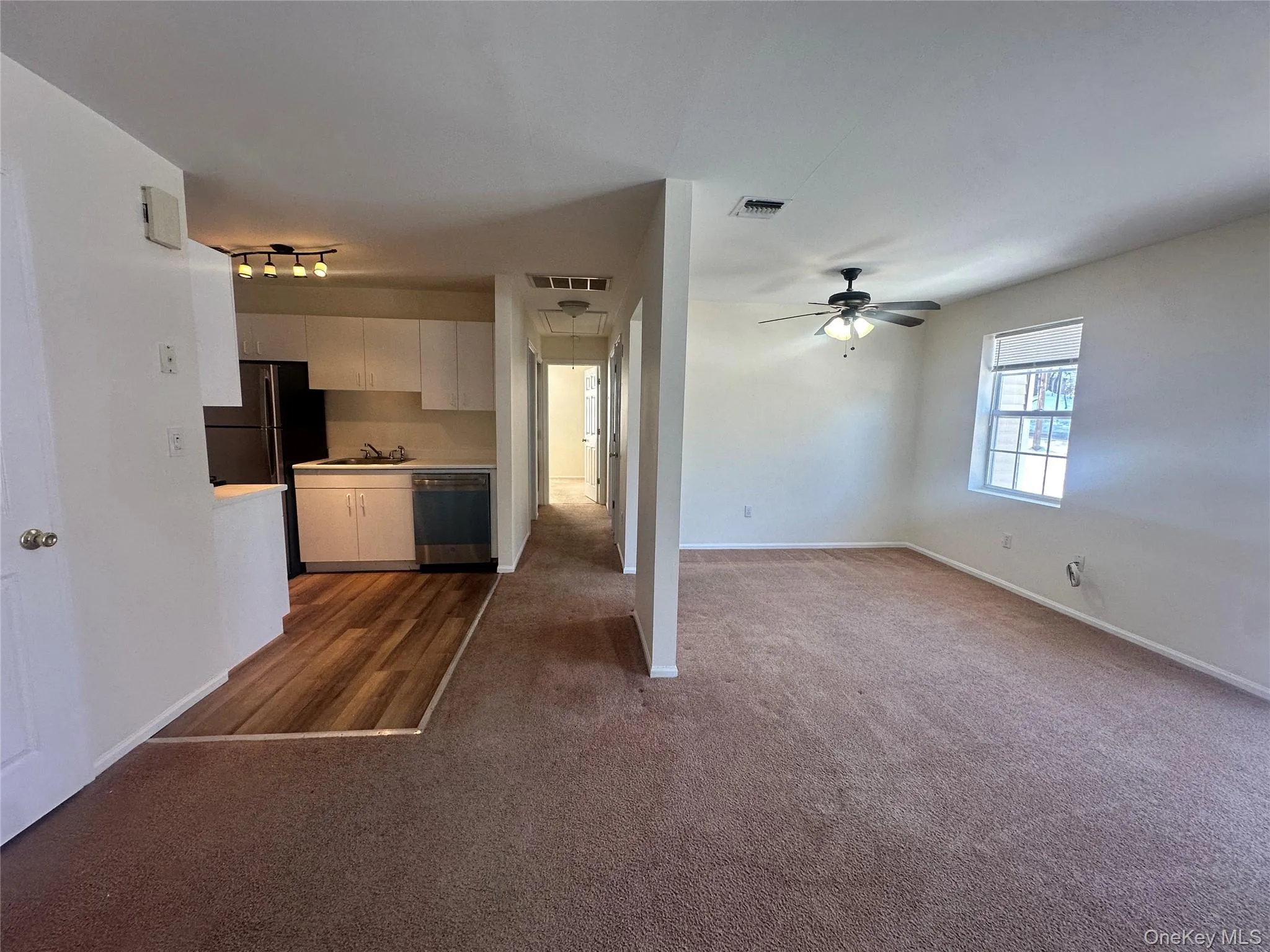 82 High Street, Chester Town, NY, 2 Bedrooms Bedrooms, 4 Rooms Rooms,1 BathroomBathrooms,Residential Lease,For Rent,High,0,958806 82 High Street, Chester Town, NY, 2 Bedrooms Bedrooms, 4 Rooms Rooms,1 BathroomBathrooms,Residential Lease,For Rent,High,0,958806