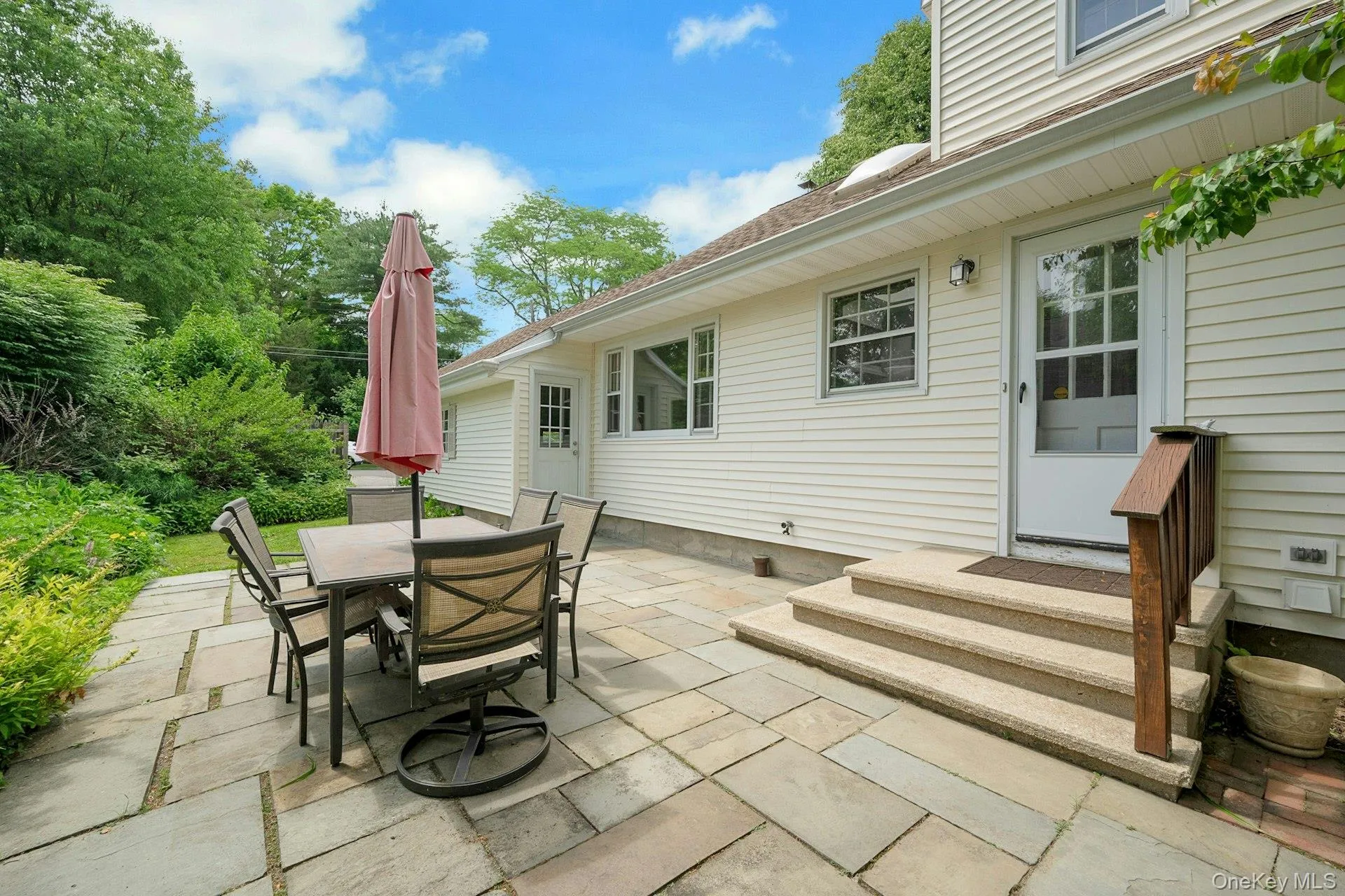 29 Old Orchard Road, Rye Town, NY, 4 Bedrooms Bedrooms, 7 Rooms Rooms,2 BathroomsBathrooms,Residential Lease,For Rent,Old Orchard,0,958826 29 Old Orchard Road, Rye Town, NY, 4 Bedrooms Bedrooms, 7 Rooms Rooms,2 BathroomsBathrooms,Residential Lease,For Rent,Old Orchard,0,958826