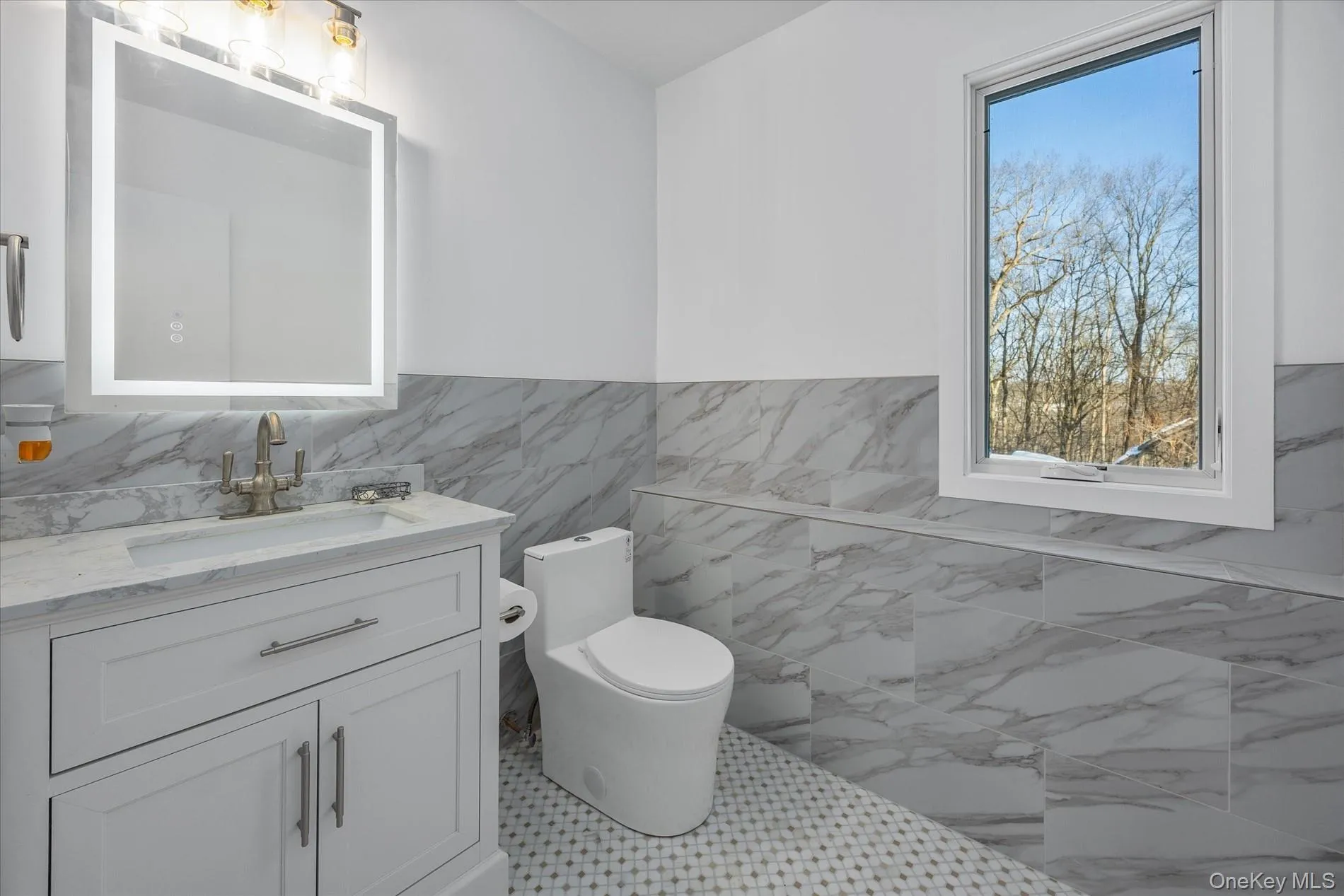 Powder room Powder room